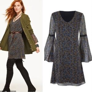 Cabi Womens Size Medium Poise Bell Sleeves Dress Black Floral Print Knee Length